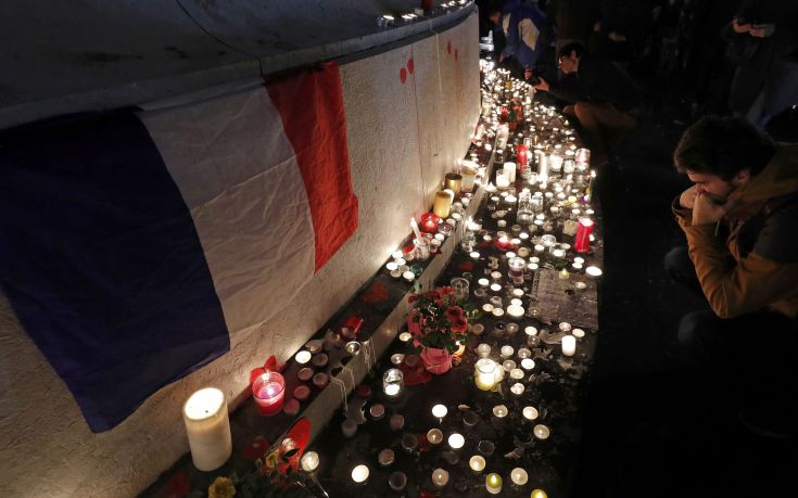 Η Γαλλία απέτισε φόρο τιμής στα θύματα της περσινής επίθεσης