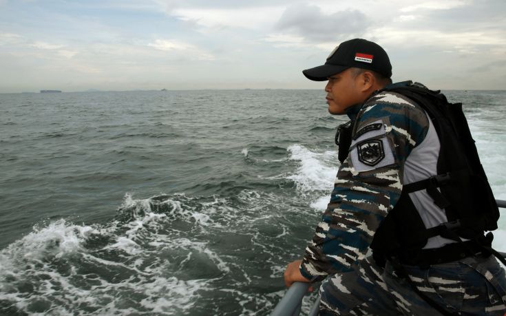 Υγρός τάφος για 36 ανθρώπους η θάλασσα στην Ινδονησία