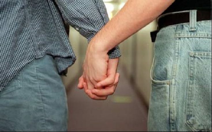 Βραβείο 1.000 δολαρίων στο καλύτερο βίντεο για «αποφυγή της ομοφυλοφιλίας»