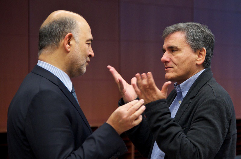 Με παρέμβαση Μοσκοβισί στον Ντάισελμπλουμ μένει ανοιχτό «παραθυράκι» για το Eurogroup