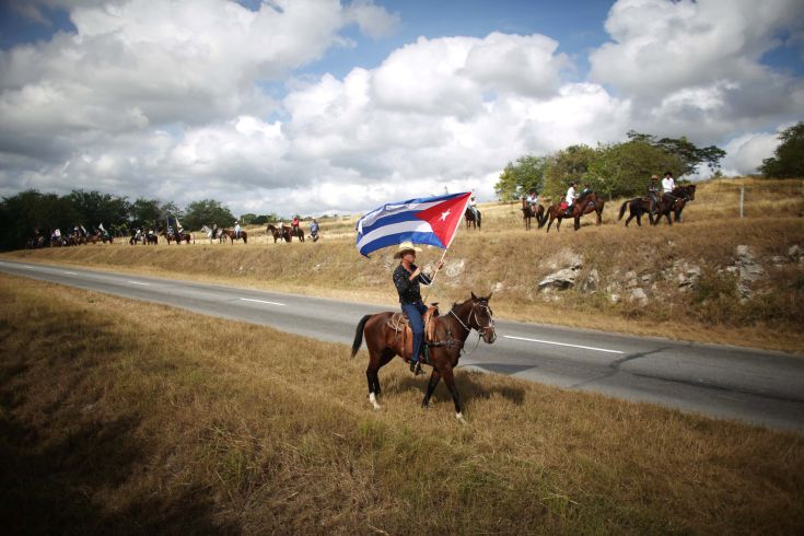 2016-12-03T032126Z_367654186_RC166070BBF0_RTRMADP_3_CUBA-CASTRO