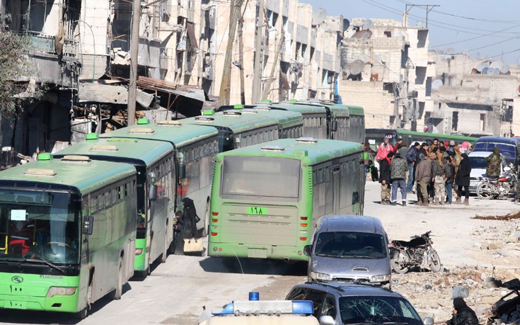 Δεκάδες τραυματίες και τουλάχιστον 22 νεκροί από την έκρηξη σε σταθμό λεωφορείων στο Χαλέπι