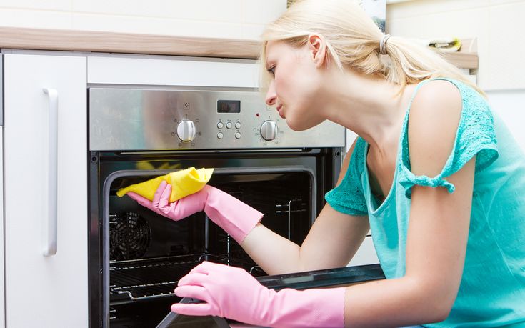 Καθαρίστε τον φούρνο σας με φυσικό τρόπο
