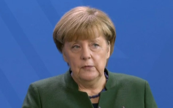Μέρκελ: Η Γερμανία πρέπει να αυξήσει τις αμυντικές της δαπάνες