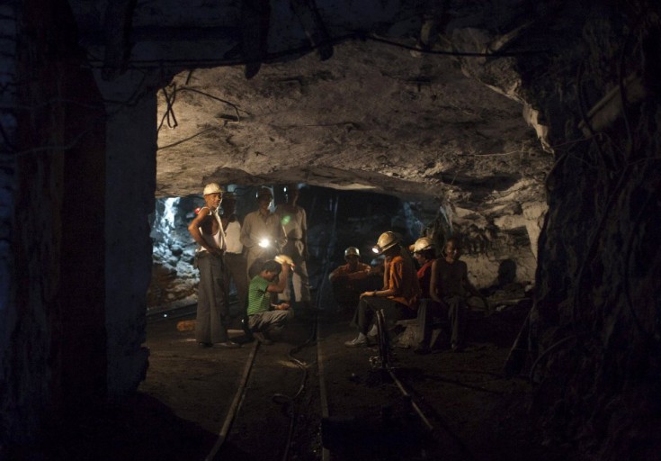 Τραυματίες και εγκλωβισμένοι από κατάρρευση ανθρακωρυχείου στην Ινδία