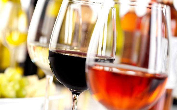 Το The Wine Bar στο Παλαιό Φάληρο σάς μυεί στον κόσμο του οίνου