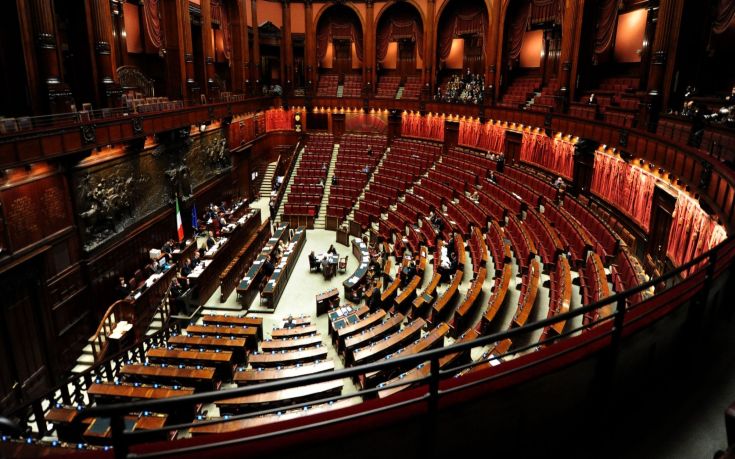 Σήμερα η κρίσιμη ομιλία του Κόντε στο ιταλικό κοινοβούλιο