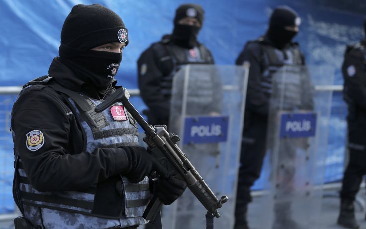 Αστυνομικοί στην Τουρκία σκότωσαν καμικάζι πριν ανατιναχτεί