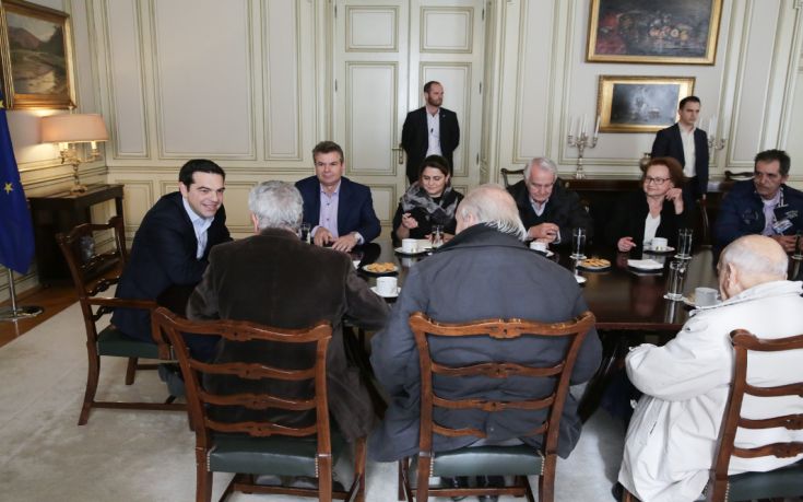 ΤΣΙΠΡΑΣ ΣΥΝΤΑΞΙΟΥΧΟΙ ΤΣΙΠΡΑΣ ΣΥΝΤΑΞΙΟΥΧΟΙ