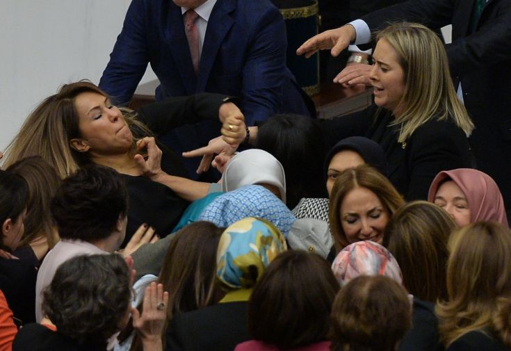 2017-01-19T180825Z_975548273_RC15A52066C0_RTRMADP_3_TURKEY-POLITICS-CONSTITUTION