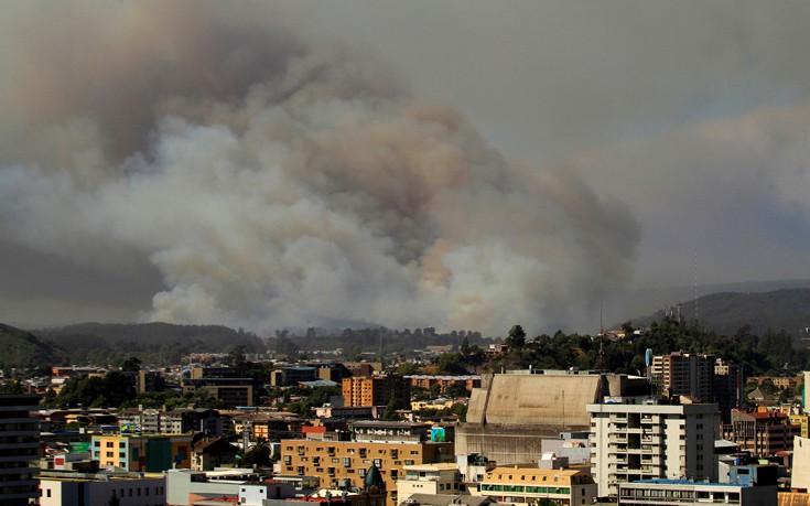 Έξι νεκροί και δύο εκατομμύρια στρέμματα γης κατεστραμμένα από τη φωτιά στη Χιλή