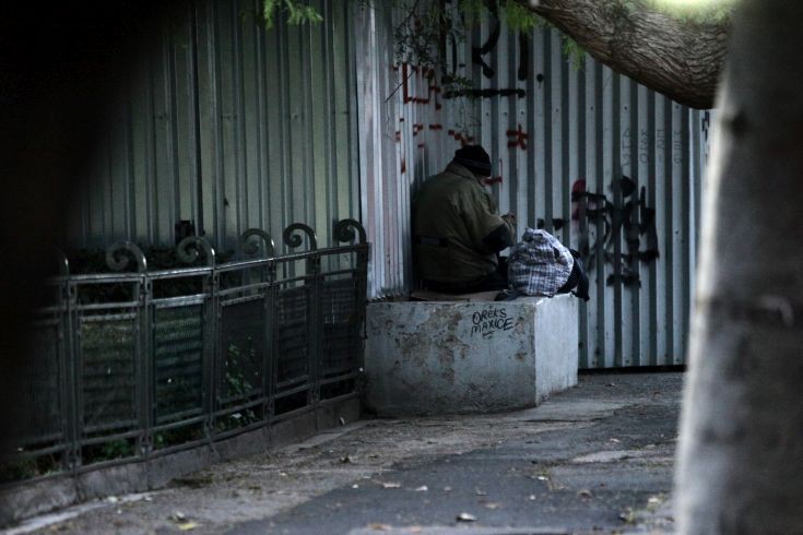 Δύο θερμαινόμενους χώρους ανοίγει για τους άστεγους ο δήμος Αθηναίων