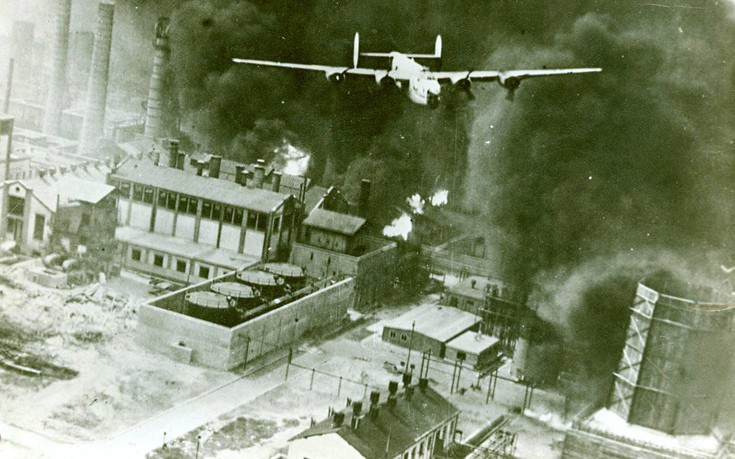 Οι ιπτάμενες μηχανές του θανάτου και οι αεροπορικές επιδρομές που έγραψαν ιστορία