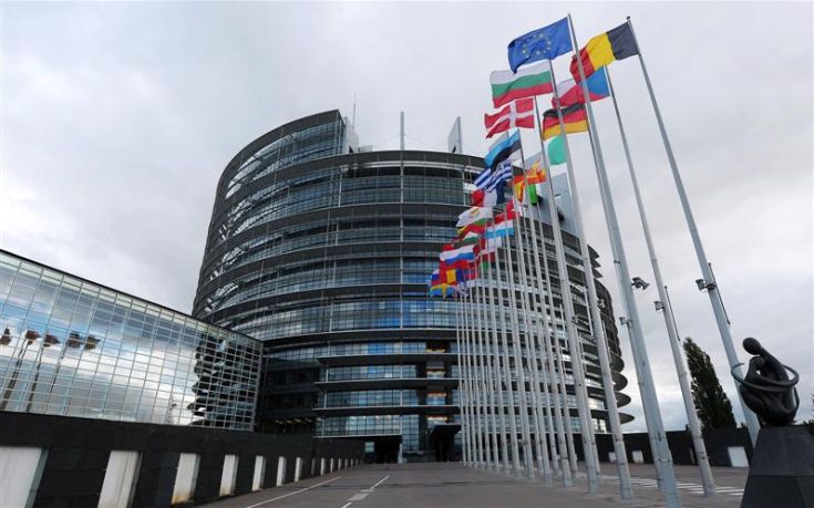 «Η ΕΕ πρέπει να παίξει ενεργό ρόλο στην επίλυση του Κυπριακού»