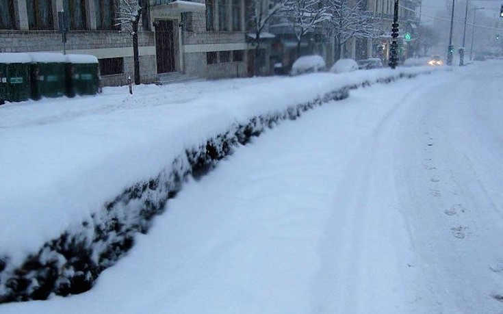 Τριάντα πόντοι χιόνι σε Γιάννενα και Άρτα