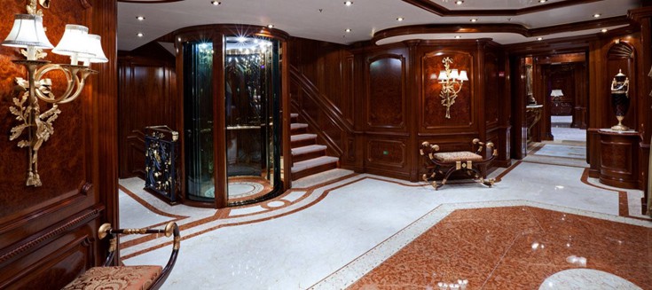Luxuryyacht13