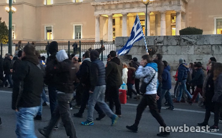 Διαμαρτυρία στην Αθήνα για την κάθειρξη σε μοναχούς της Μονής Εσφιγμένου