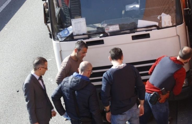 Συνελήφθη ο οδηγός φορτηγού μετά από καταδίωξη και πυρά στη Βαρκελώνη