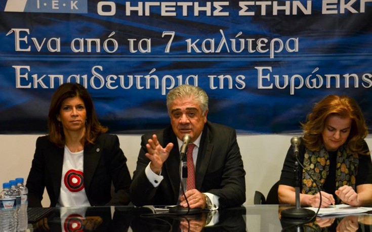 Ξεχωριστές Ελληνίδες γυναίκες δίνουν το παρών στο ΙΕΚ ΑΚΜΗ