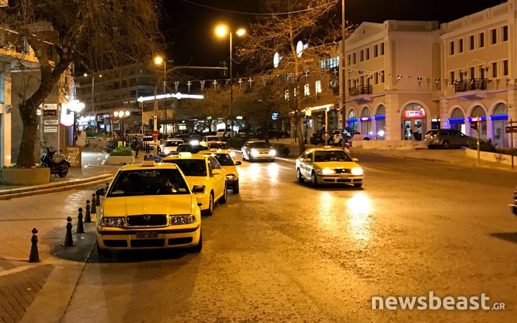 Κλίμα φόβου στην πιάτσα των ταξί όσο η αστυνομία ψάχνει το κίνητρο του δολοφόνου της Κηφισιάς