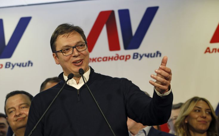 Αλεξάντερ Βούτσιτς, ο πρώην εκλεκτός του Μιλόσεβιτς νέος πρόεδρος της Σερβίας