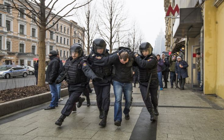 Συλλήψεις διαδηλωτών «κατά της διαφθοράς» στη Ρωσία