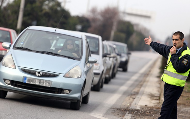 Φυλλάδια με συμβουλές οδικής ασφάλειας θα διανείμει η Τροχαία Θεσσαλονίκης