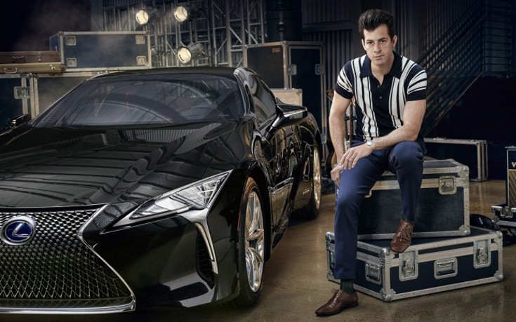 Ο Mark Ronson λανσάρει το κορυφαίο Lexus