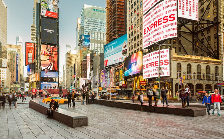 Εγκαινιάστηκε η «μεταμορφωμένη» Times Square στη Νέα Υόρκη