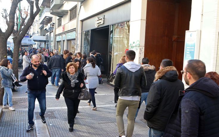 Ποιες ώρες θα λειτουργήσουν σήμερα τα καταστήματα της Θεσσαλονίκης