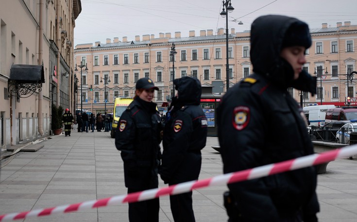 Η «τηλεφωνική τρομοκρατία» προβληματίζει τη Ρωσία