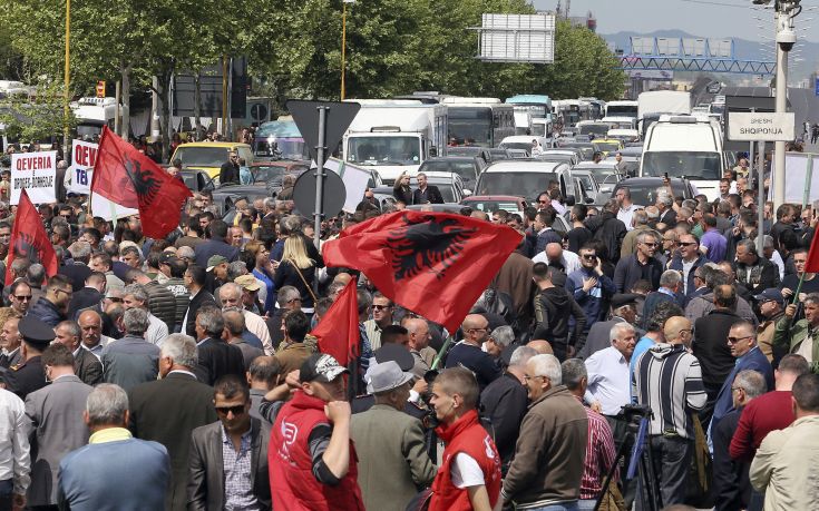 Μεγάλη διαδήλωση σήμερα στα Τίρανα, σε επιφυλακή η αστυνομία