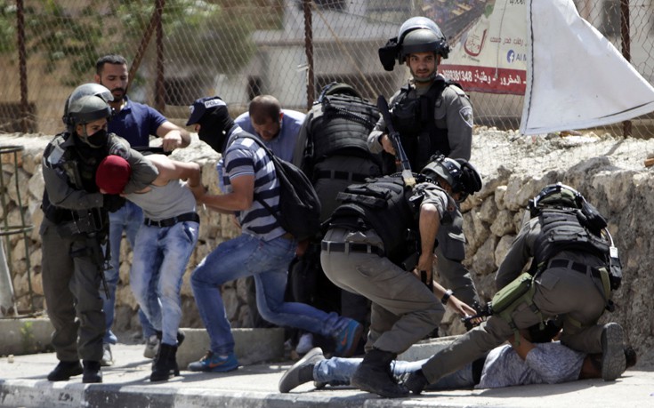 Δεκάδες τραυματίες σε συγκρούσεις Παλαιστινίων και Ισραηλινών