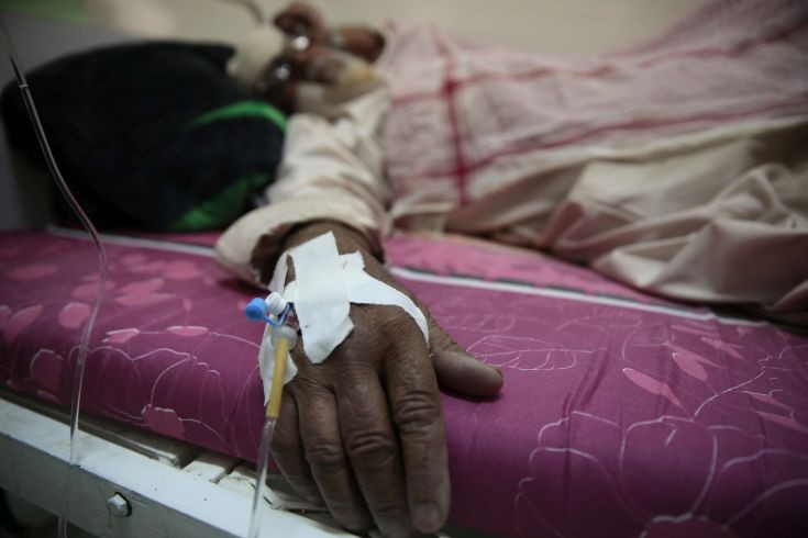 Εξαπλώνεται η χολέρα στην Υεμένη &#8211; Τα κρούσματα αυξάνονται σε περιοχές που ελέγχουν οι Χούθι