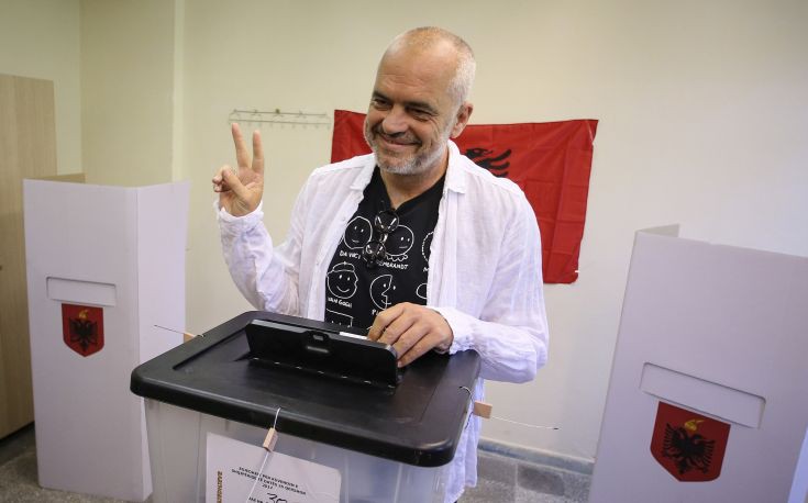 Τι δείχνουν τα πρώτα αποτελέσματα από τις εκλογές στην Αλβανία