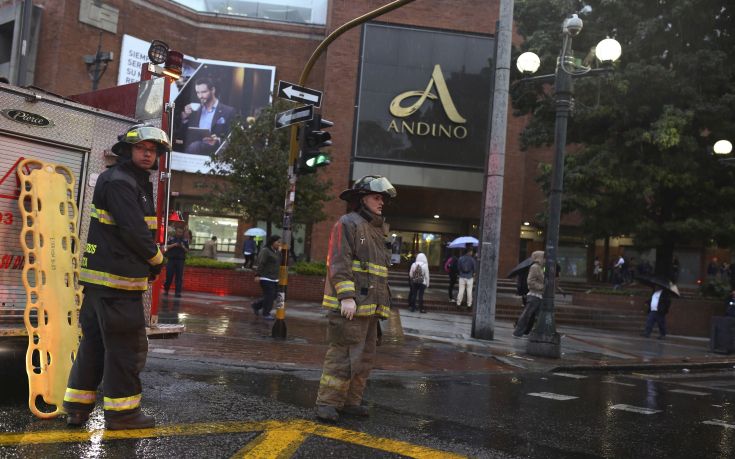 Έκρηξη βόμβας σε κατάμεστο εμπορικό κέντρο της Κολομβίας