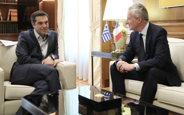 Λε Μερ: Προσπάθειες για λύση στο ελληνικό χρέος στο Eurogroup