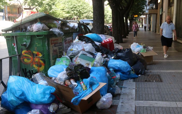 Σήμερα η υπογραφή της σύμβασης με ιδιώτη για τα σκουπίδια στη Θεσσαλονίκη