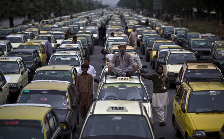 Μία κούρσα σε ταξί στο Πακιστάν μπορεί να καταλήξει σε γάμο