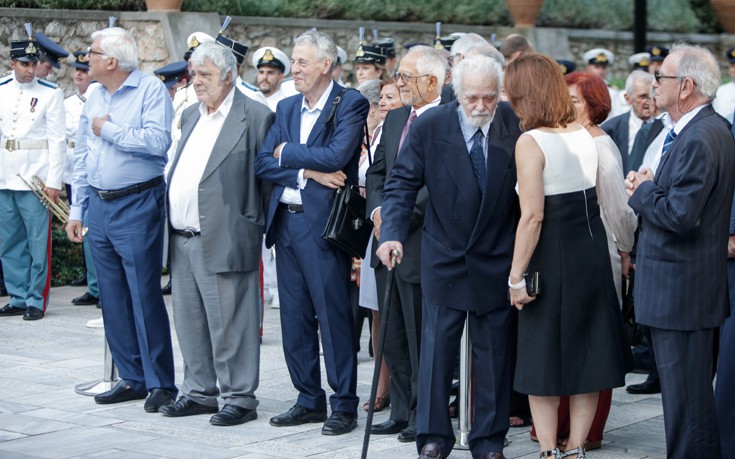 ΠΡΟΕΔΡΙΚΟ ΜΕΓΑΡΟ ΑΠΟΚΑΤΑΣΤΑΣΗ ΔΗΜΟΚΡΑΤΙΑΣ