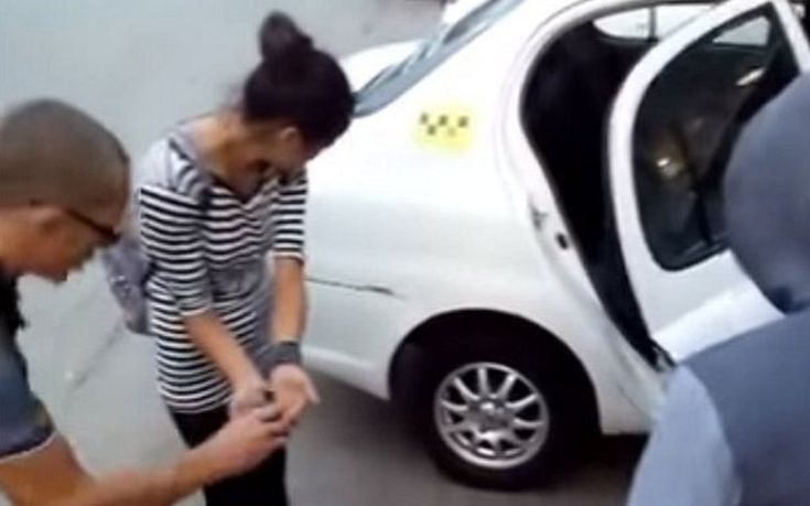 Η ατιμωτική «εκδίκηση» οδηγών ταξί σε νεαρές πελάτισσες