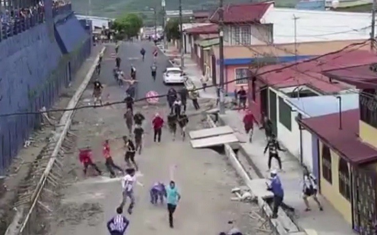 Χτύπημα απίστευτης βαρβαρότητας μεταξύ οπαδών στην Κόστα Ρίκα