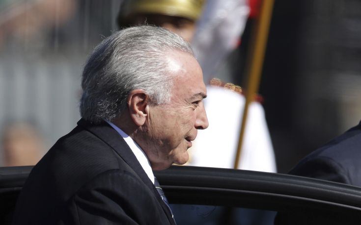 Για διαφθορά και ξέπλυμα χρήματος κατηγορείται ο πρόεδρος της Βραζιλίας
