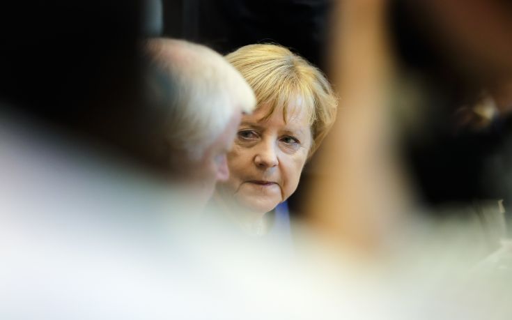 «Εποικοδομητικές» οι επαφές CDU-FDP για τον σχηματισμό κυβέρνησης συνασπισμού