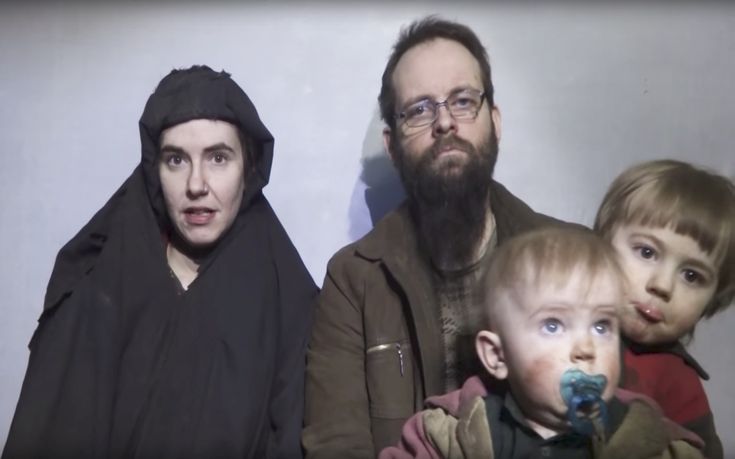 Επέστρεψε στον Καναδά η οικογένεια που είχε απαχθεί από τους Ταλιμπάν στο Αφγανιστάν