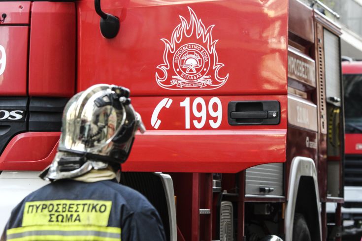 Φωτιά σε διαμέρισμα στη Θεσσαλονίκη &#8211; Απεγκλωβίστηκε 13χρονος