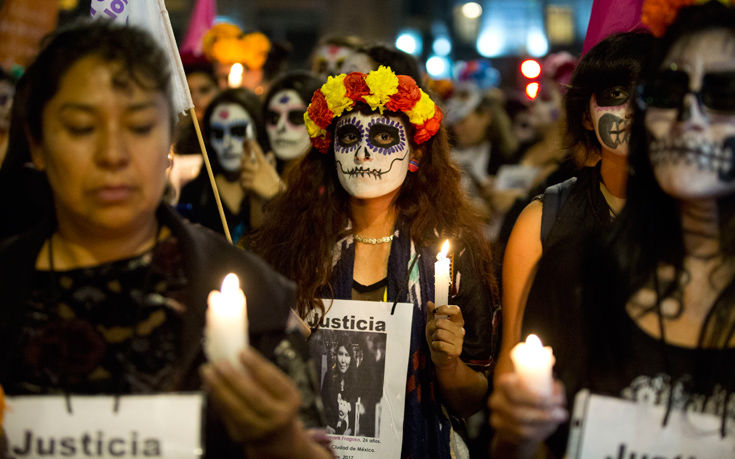 Διαμαρτυρία για τους φόνους γυναικών στο Μεξικό