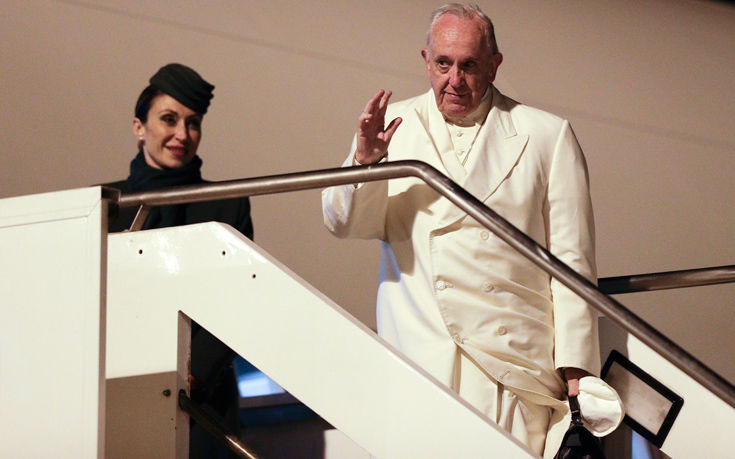 Όλοι περιμένουν να δουν αν ο Πάπας θα πει αυτή τη λέξη κατά την επίσκεψή του στη Μιανμάρ