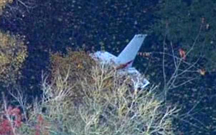 Τέσσερις νεκροί από τη σύγκρουση αεροσκάφους με ελικόπτερο στη Βρετανία