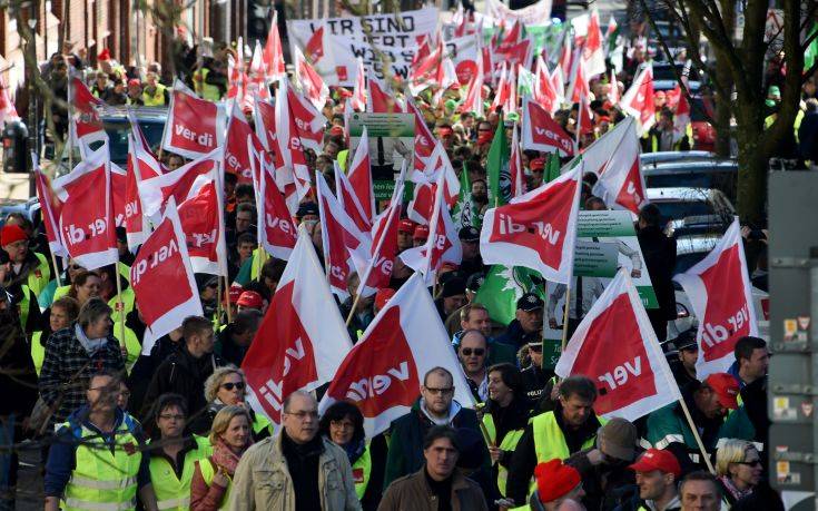Νέα συλλογική σύμβαση εργασίας κέρδισαν εργαζόμενοι στη Γερμανία